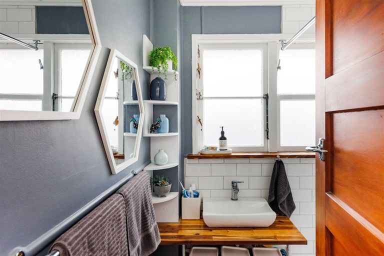 Photo of property in 59 Andrew Avenue, Roslyn, Palmerston North, 4414