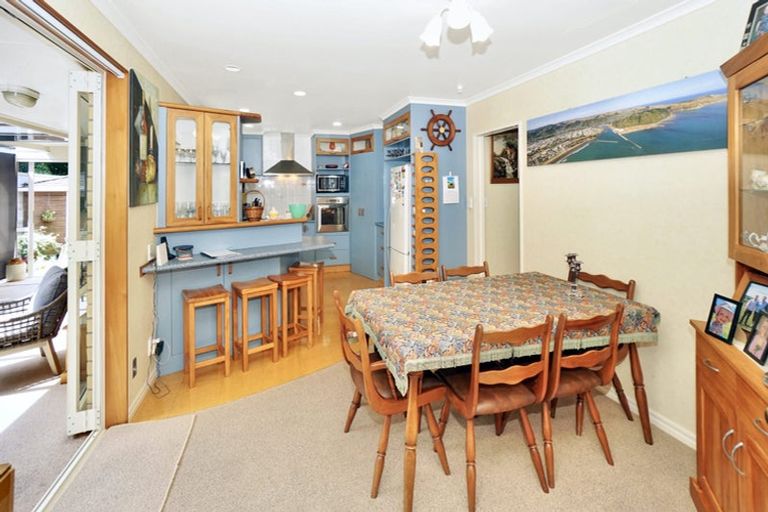 Photo of property in 18 Norrie Street, Te Puke, 3119