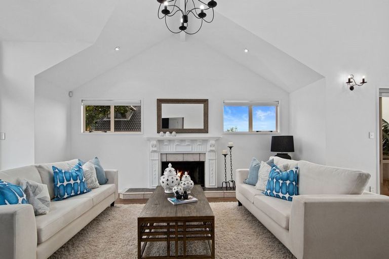 Photo of property in 32 Wiseley Road, Hobsonville, Auckland, 0618