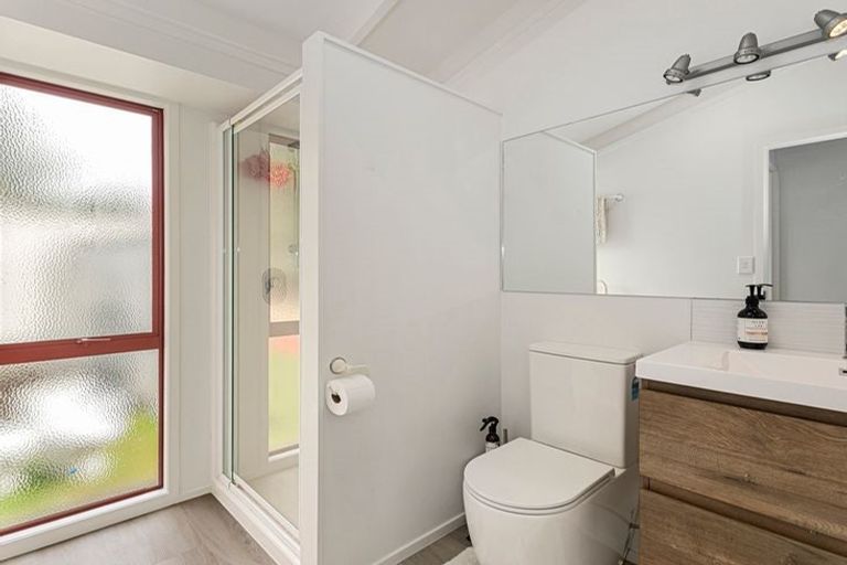 Photo of property in 1951 Cove Road, Mangawhai, Kaiwaka, 0573