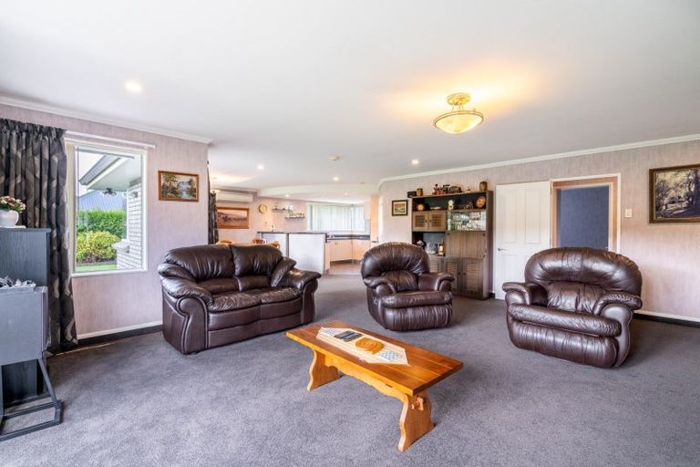 Photo of property in 8 Mcauley Place, Waikiwi, Invercargill, 9810