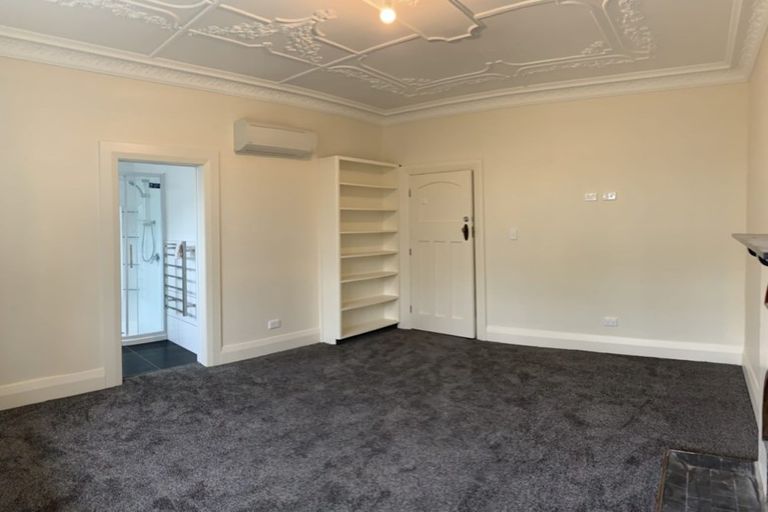 Photo of property in 35 Heriot Row, Dunedin Central, Dunedin, 9016