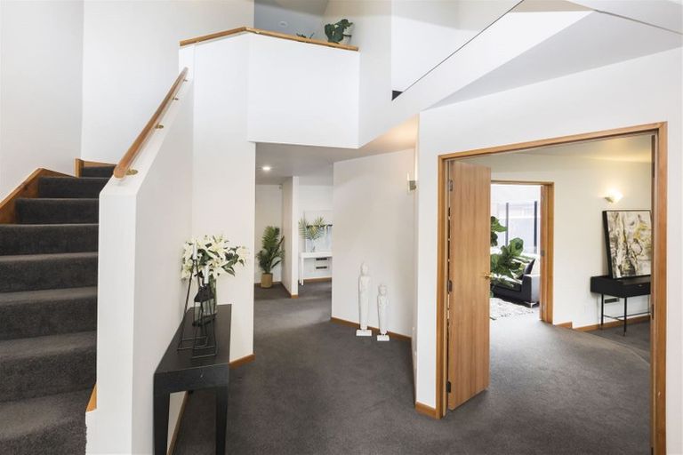 Photo of property in 29 Huntingdon Place, Avonhead, Christchurch, 8042