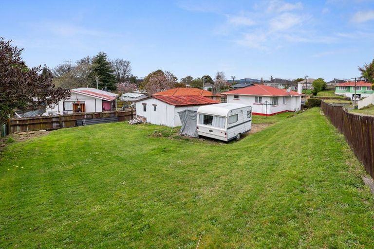 Photo of property in 82 Meadowbank Crescent, Fordlands, Rotorua, 3015