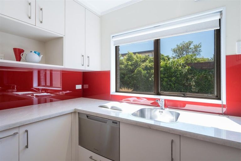 Photo of property in 2/38 Martin Street, Monaco, Nelson, 7011