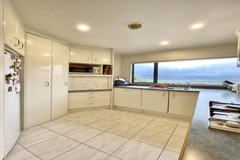 Photo of property in 34 Birkinshaw Grove, Riverstone Terraces, Upper Hutt, 5018