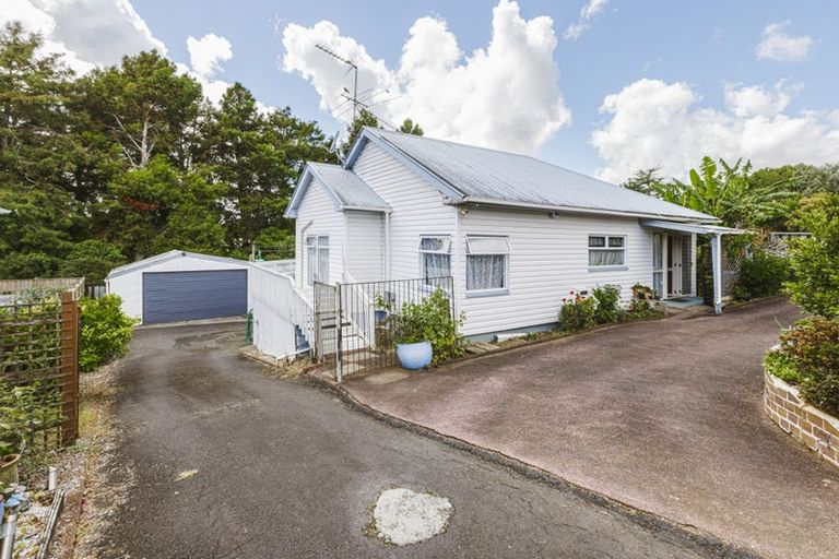 Photo of property in 4 The Glade North, Pukekohe, 2120