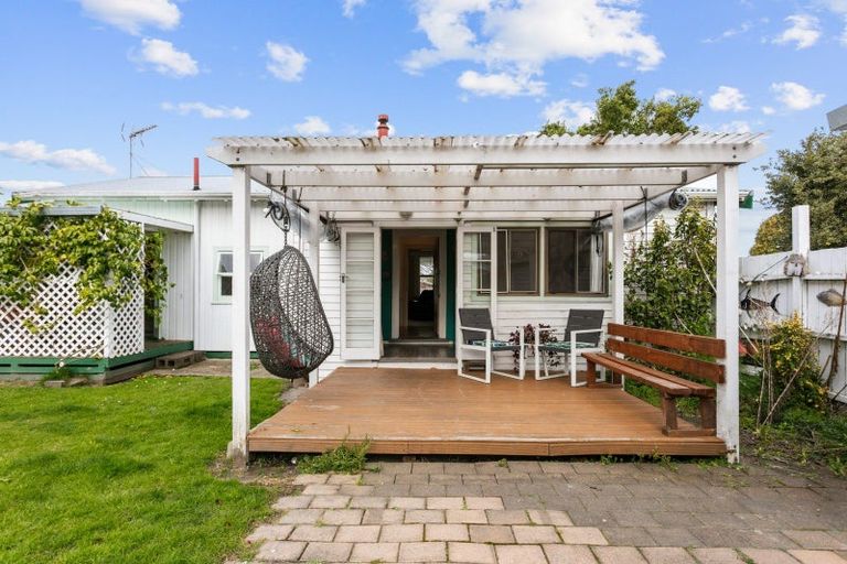 Photo of property in 6 Mary Street, Mangapapa, Gisborne, 4010