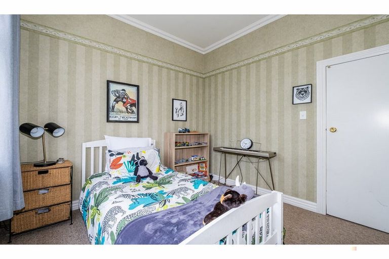 Photo of property in 143 Talbot Street, Geraldine, 7930