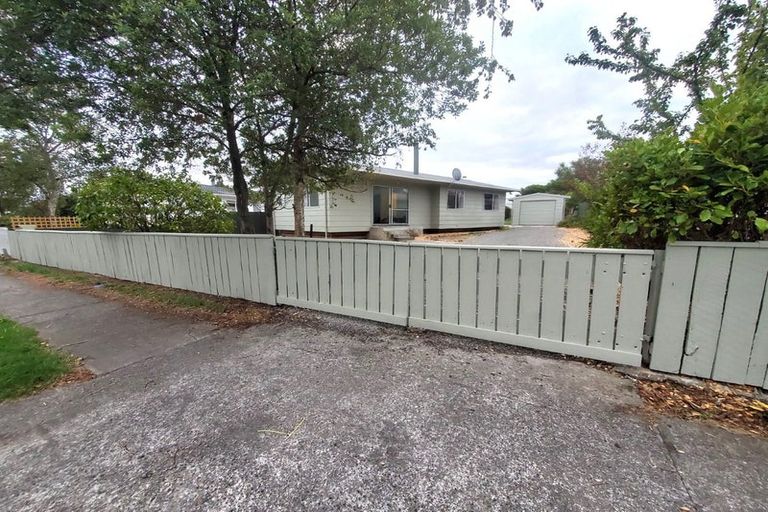 Photo of property in 17 Kippenberger Street, Lansdowne, Masterton, 5810