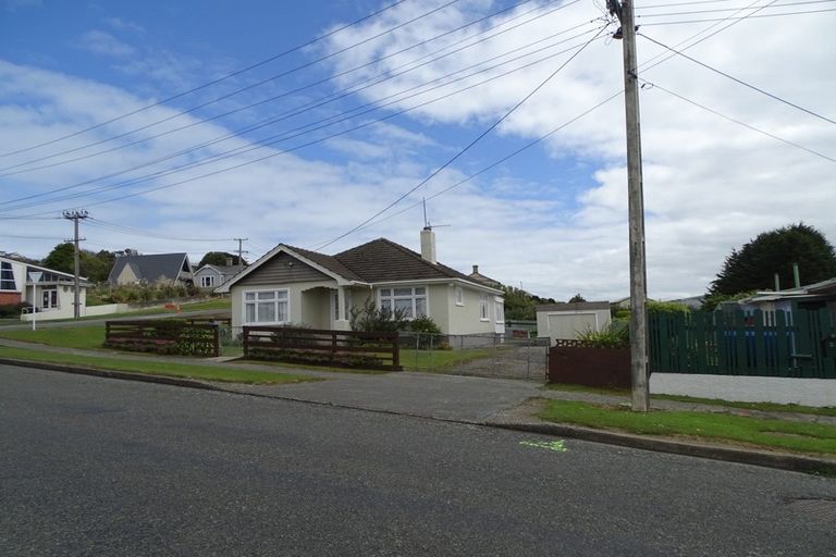 Photo of property in 31 Palmer Street, Bluff, 9814