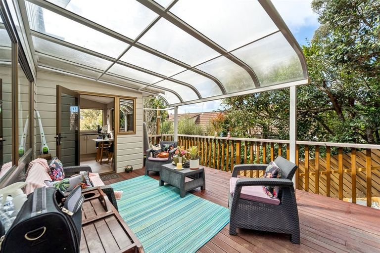 Photo of property in 1/685 East Coast Road, Browns Bay, Auckland, 0630