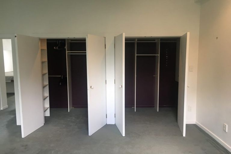 Photo of property in 2/2 King Street, Mount Cook, Wellington, 6021