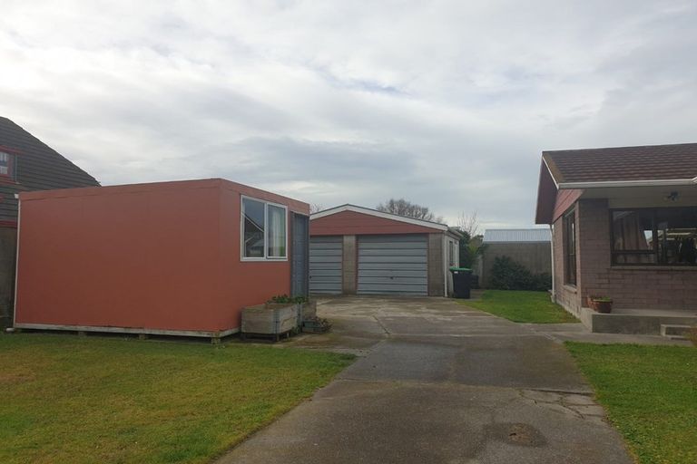 Photo of property in 12 Treffers Avenue, Rangiora, 7400