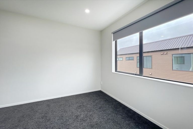 Photo of property in 16 Yellow Pear Lane, Karaka, 2578