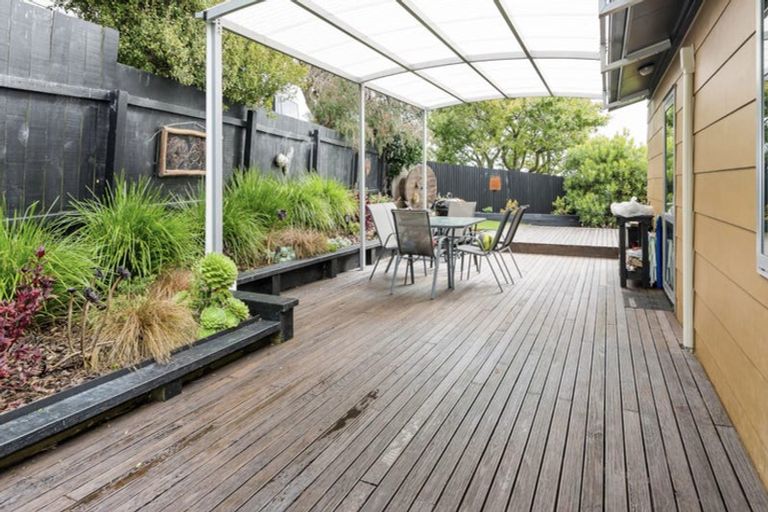 Photo of property in 12 Wiriana Place, Stanmore Bay, Whangaparaoa, 0932