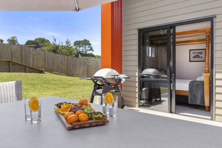 Photo of property in 14 Robertson Street, Raglan, 3225