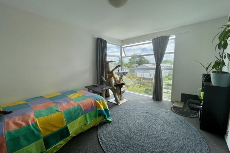 Photo of property in 2/22 Heywood Terrace, Richmond, Christchurch, 8013