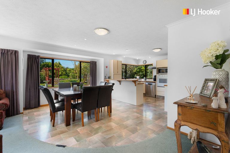 Photo of property in 35 Green Island Bush Road, Blackhead, Dunedin, 9076