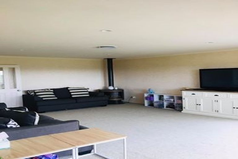 Photo of property in 45 Mountain View Road, Hikurangi, 0114