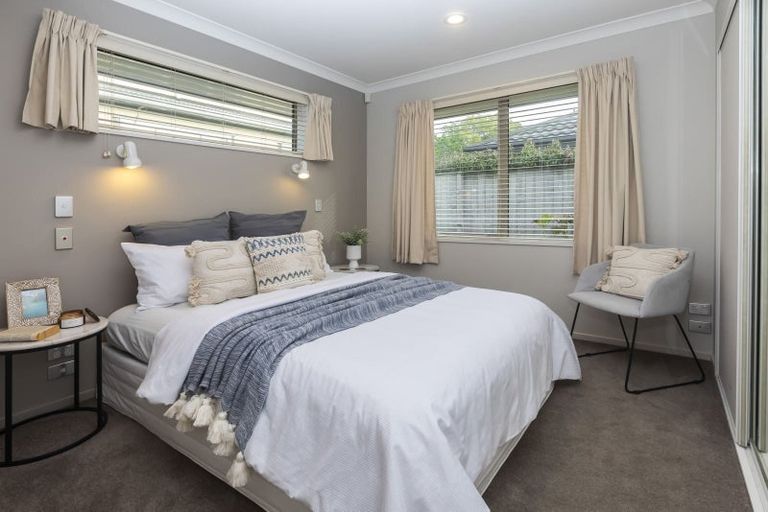 Photo of property in 2 Newall Avenue, Bryndwr, Christchurch, 8052