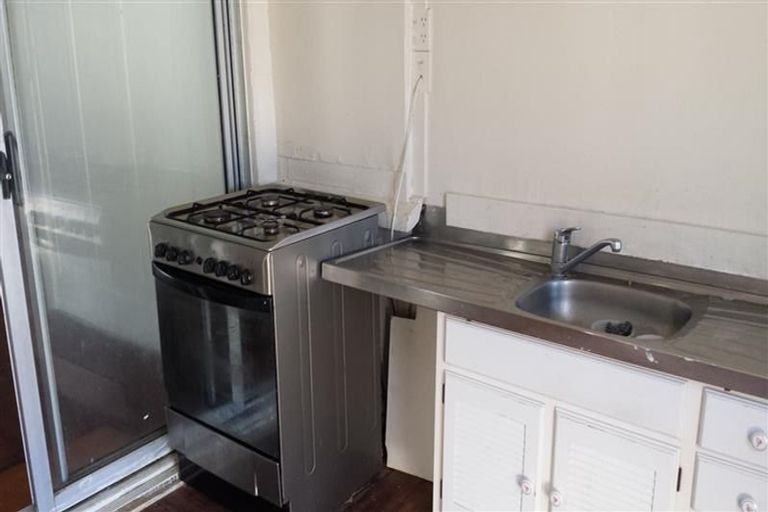 Photo of property in 2/27 Tirangi Road, Rongotai, Wellington, 6022