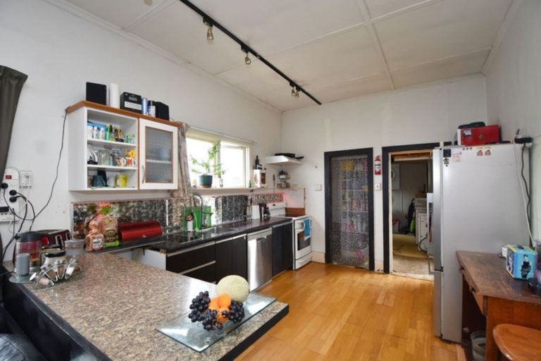 Photo of property in 205 Princes Street, Strathern, Invercargill, 9812