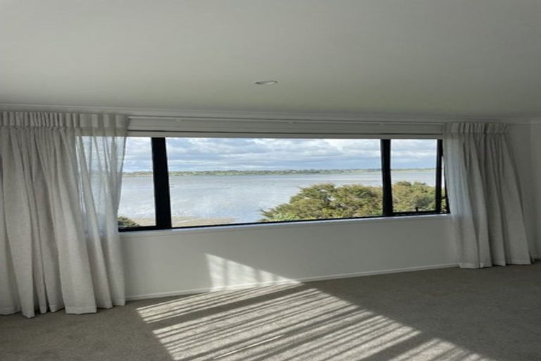 Photo of property in 46 Sunningdale Street, Wattle Downs, Auckland, 2103