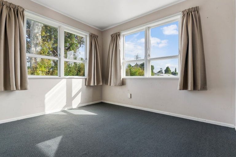 Photo of property in 11 Mountfort Street, Manurewa, Auckland, 2102