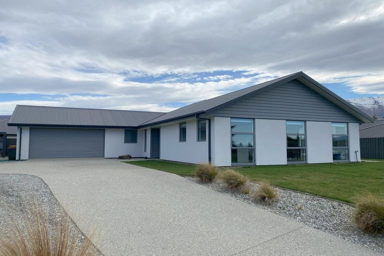 Photo of property in 7 Arion Court, Mount Pisa, Cromwell, 9383