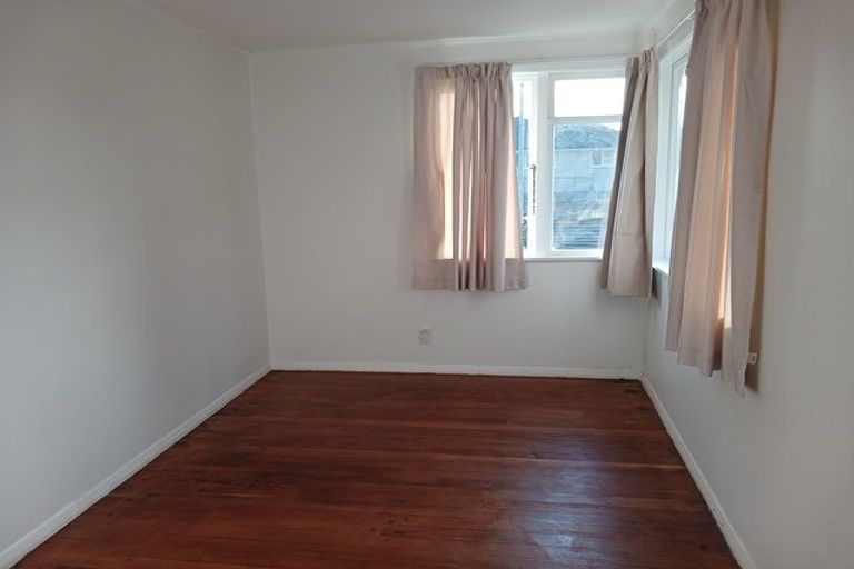 Photo of property in 47 Crewe Crescent, Hokowhitu, Palmerston North, 4410