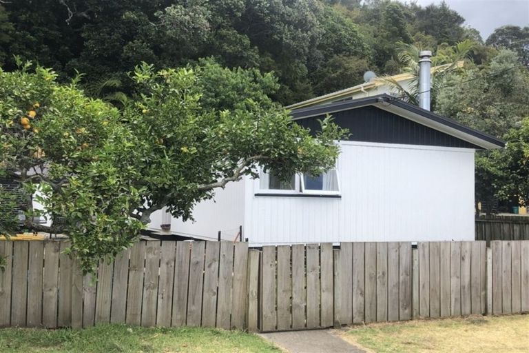 Photo of property in 10 Wai-iti Terrace, Whitianga, 3510