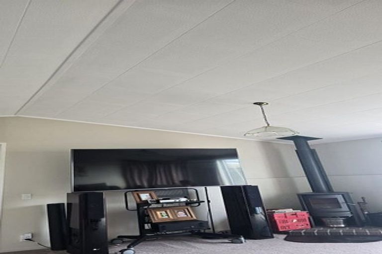 Photo of property in 6 Kekerenga Street, Strathmore Park, Wellington, 6022