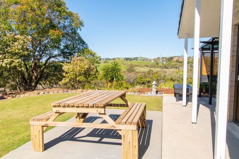 Photo of property in 20 Lochinvar Place, Hairini, Tauranga, 3112