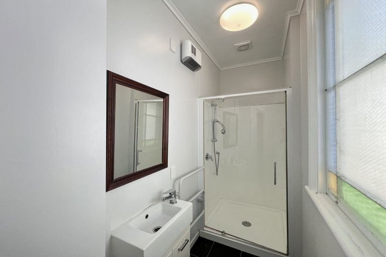 Photo of property in 25 Austin Street, Mount Victoria, Wellington, 6011