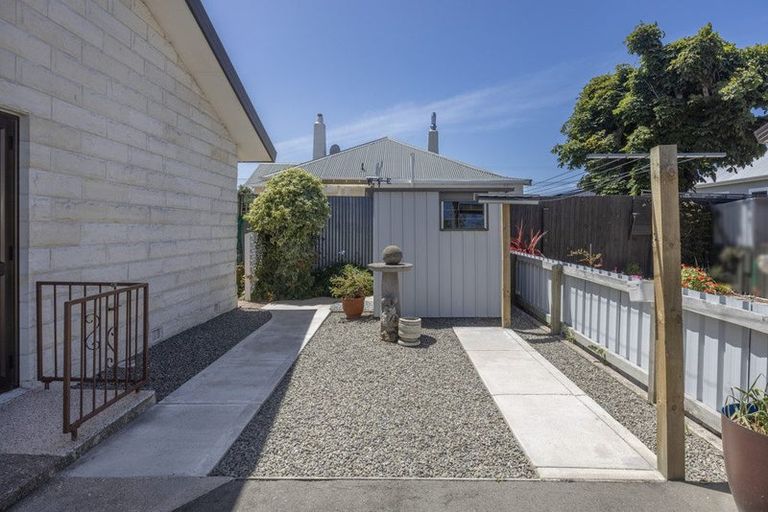 Photo of property in 43 Clyde Street, Oamaru North, Oamaru, 9400