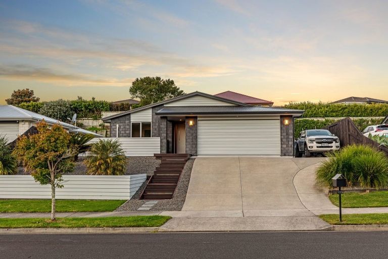 Photo of property in 103 Ballintoy Park Drive, Welcome Bay, Tauranga, 3175