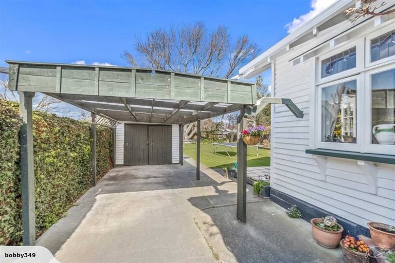 Photo of property in 56 Tomes Road, St Albans, Christchurch, 8052