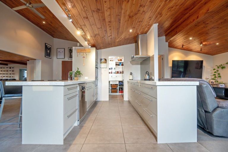 Photo of property in 90 Colebrook Road, Edgecumbe, Whakatane, 3193