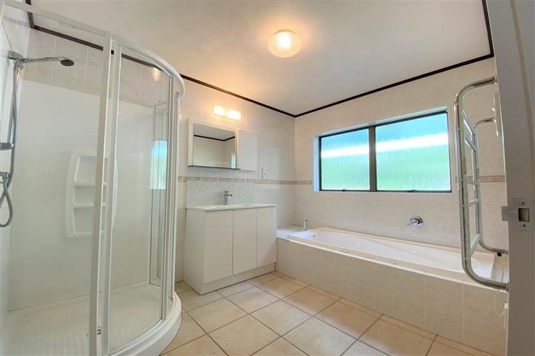 Photo of property in 86 Oakland Road, Karaka, Papakura, 2580