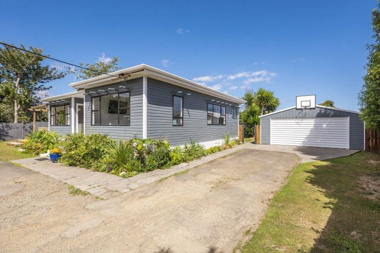 Photo of property in 13a Kawiu Road, Levin, 5510