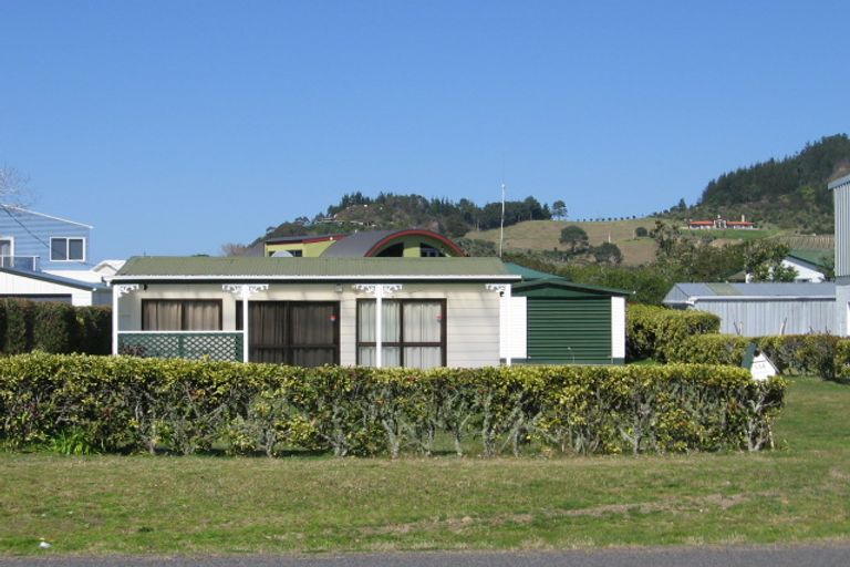 Photo of property in 134 Captain Cook Road, Cooks Beach, Whitianga, 3591