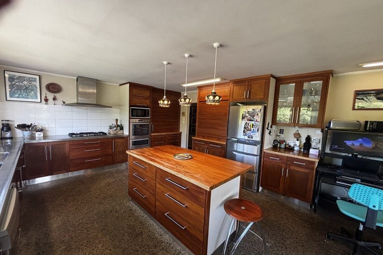 Photo of property in 653 Carrington Road, Hurworth, New Plymouth, 4371