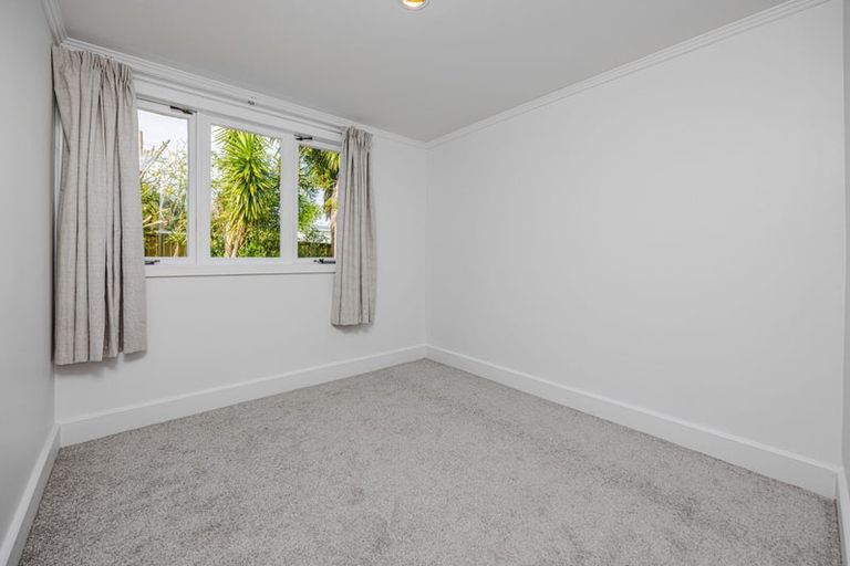 Photo of property in 35 Victoria Avenue, Waiuku, 2123
