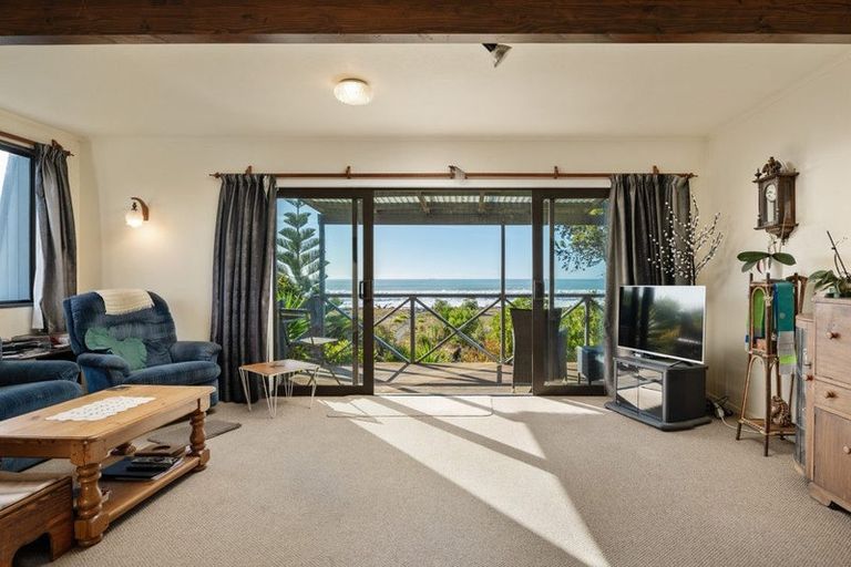 Photo of property in 114 Rarangi Beach Road, Rarangi, Blenheim, 7273
