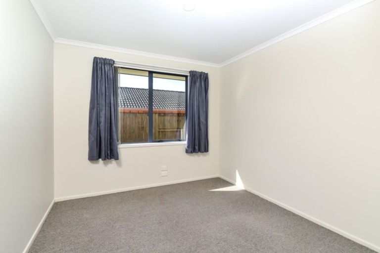 Photo of property in 7 Kingroyal Lane, Hamilton East, Hamilton, 3216