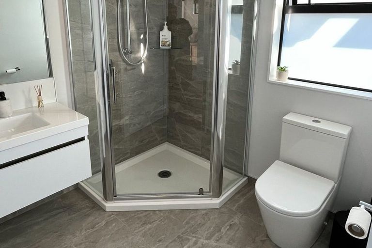 Photo of property in 3/27 Harewood Road, Papanui, Christchurch, 8053