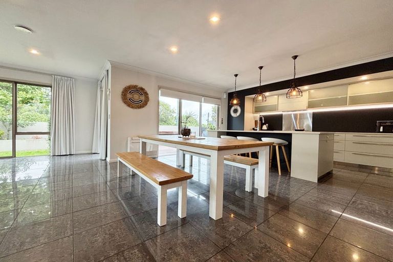 Photo of property in 68 Coolspring Way, Redwood, Christchurch, 8051