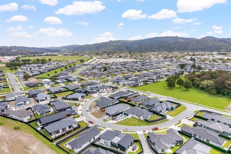 Photo of property in 12 Fenwick Crescent, Wallaceville, Upper Hutt, 5018