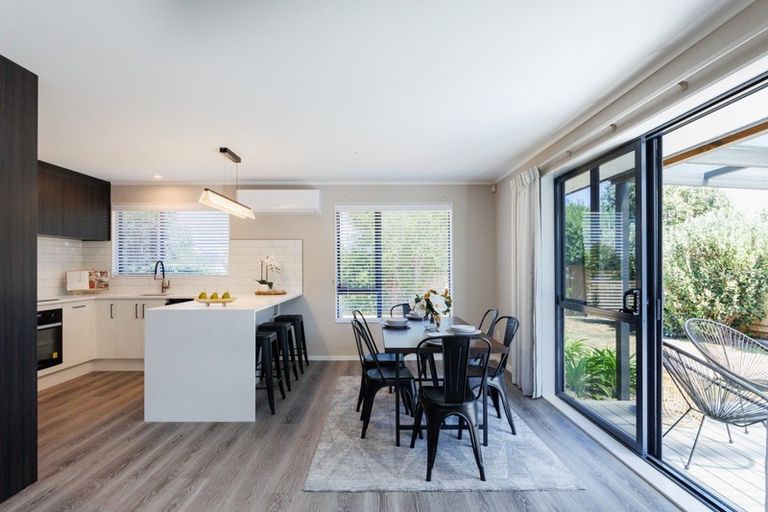 Photo of property in 12 Aspen Way, Kelvin Grove, Palmerston North, 4414